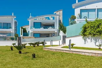 Lombardi Villa Protaras